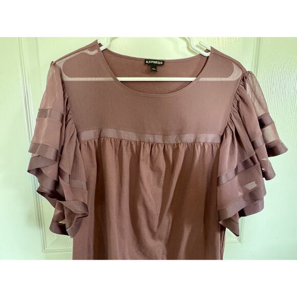 Express- Beautiful Ruffle Sleeve Blouse – Mauve/Plum, Size Women’s Large - Picture 4 of 8